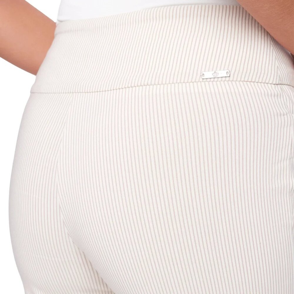 S.C. & CO. Women's Wide Leg Crop Pant (Tan, Small) - Picture 4 of 4